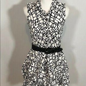 BXC Black And White Sleeveless Dress.